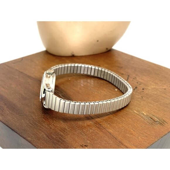 Timex Women's Watch T21902 Quartz Petite White Dial Silver Steel Expansion Band - Picture 8 of 13